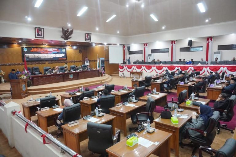DPRD Tanjab Barat Gelar Paripurna Penyampaian Akhir Tentang Raperda Pembangunan Industri