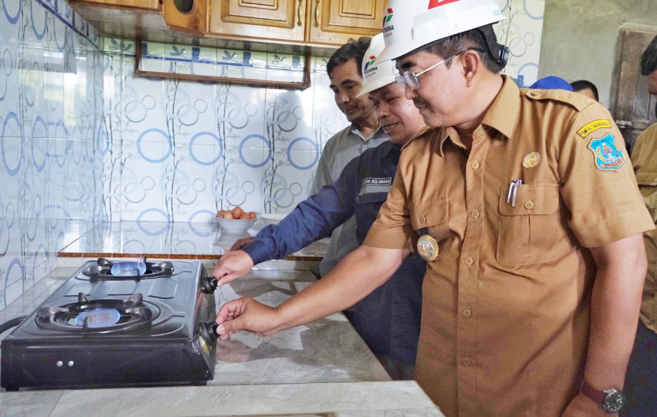 Bupati Tanjung Jabung Barat Resmikan aktivasi Jaringan Gas (JARGAS) Bumi Untuk Rumah Tangga Kabupaten Tanjabbar 