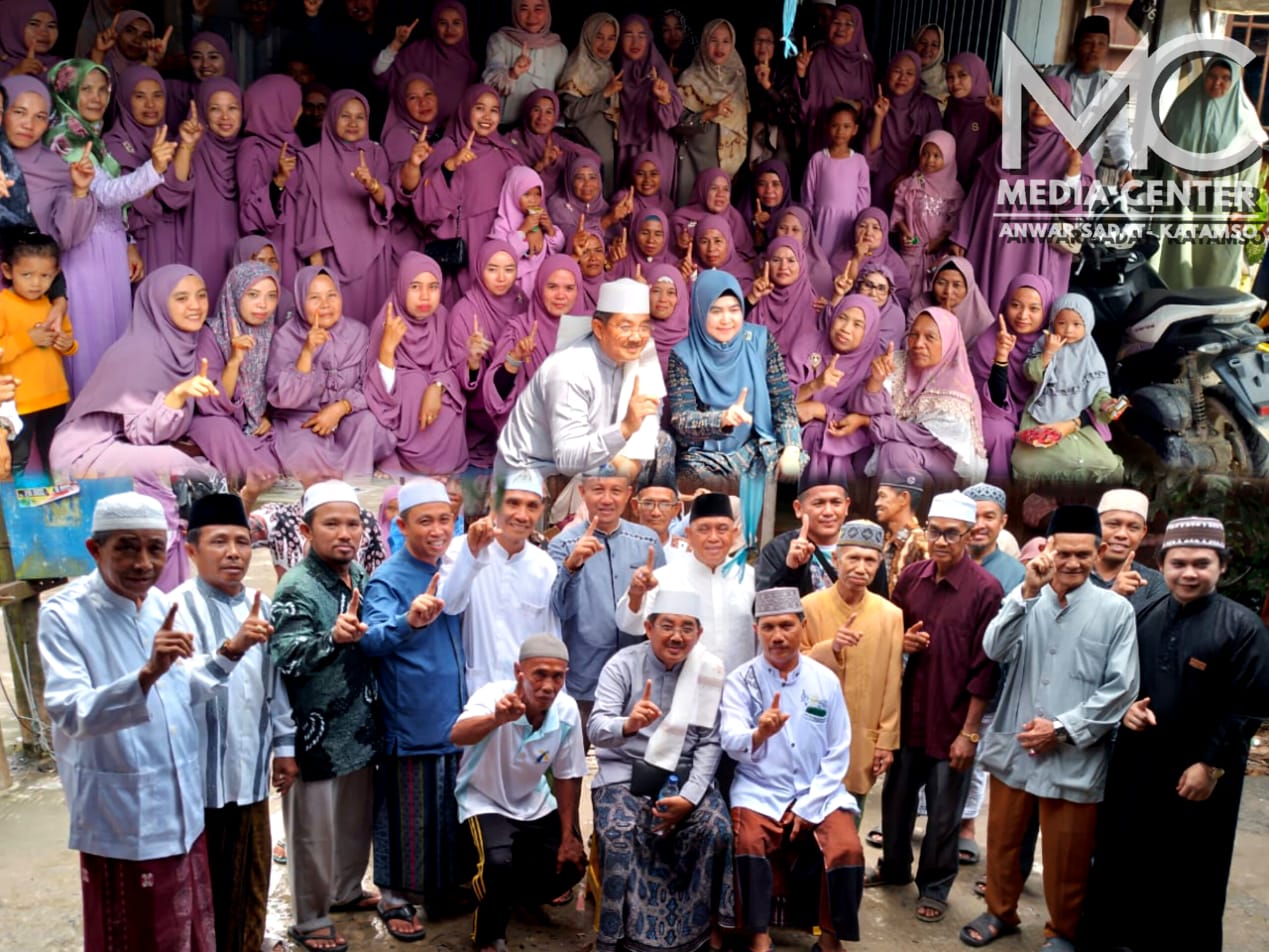 Didampingi Anak dan Istri Silaturahmi Dengan Masyarakat Parit Pudin, Dukungan Untuk UAS-Katamso Semakin Tak Terbendung