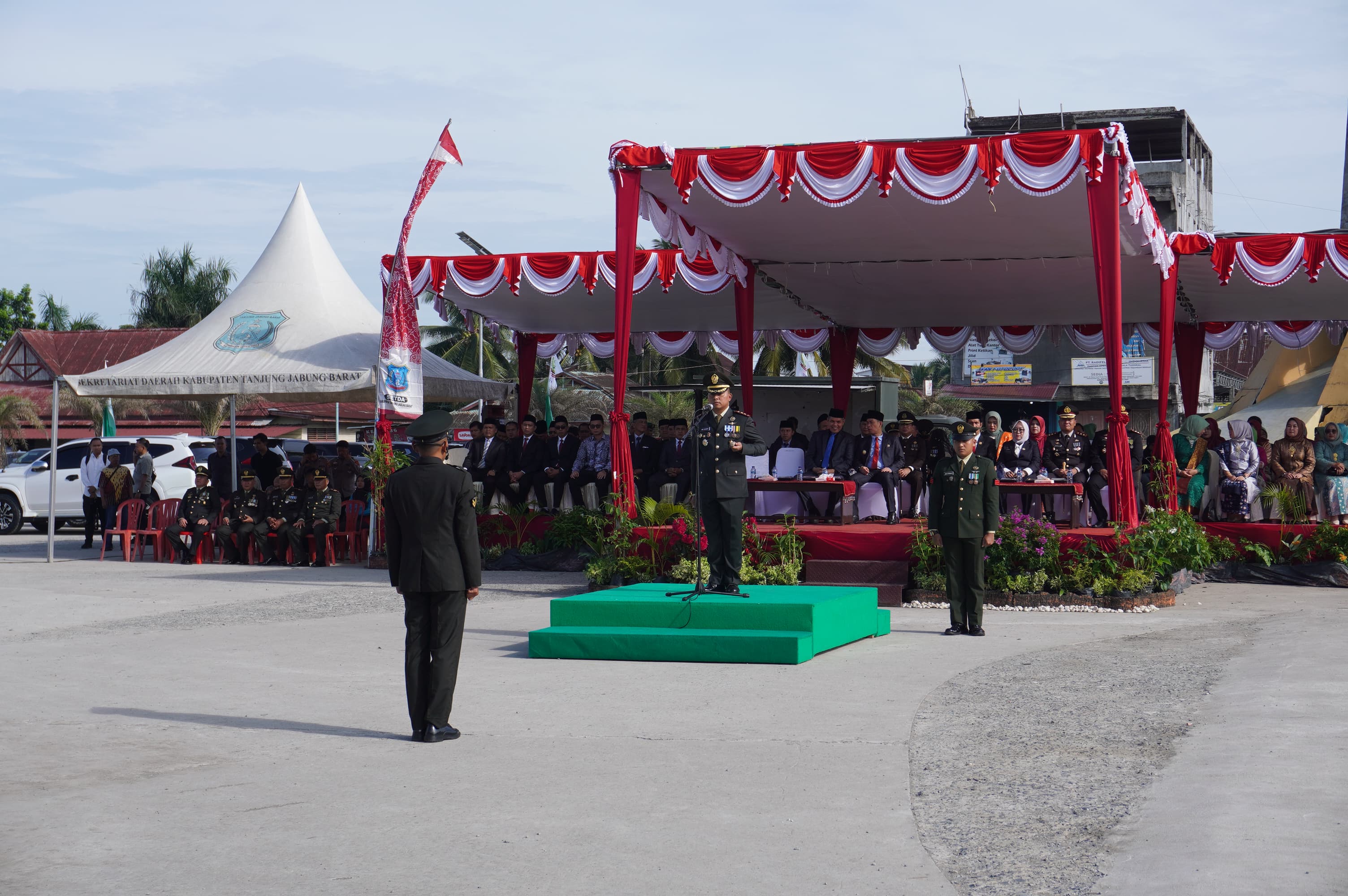 Upacara HUT TNI Ke-79 Kodim 0419/Tanjab Berlangsung Khidmat