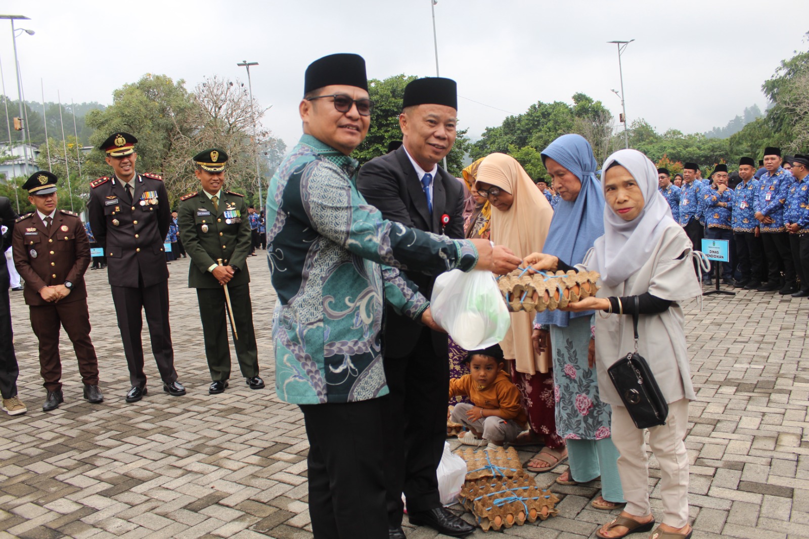 BAZNAS Sungai Penuh Apresiasi Muzaki Teladan dan Salurkan Bantuan untuk Lansia dan Fakir