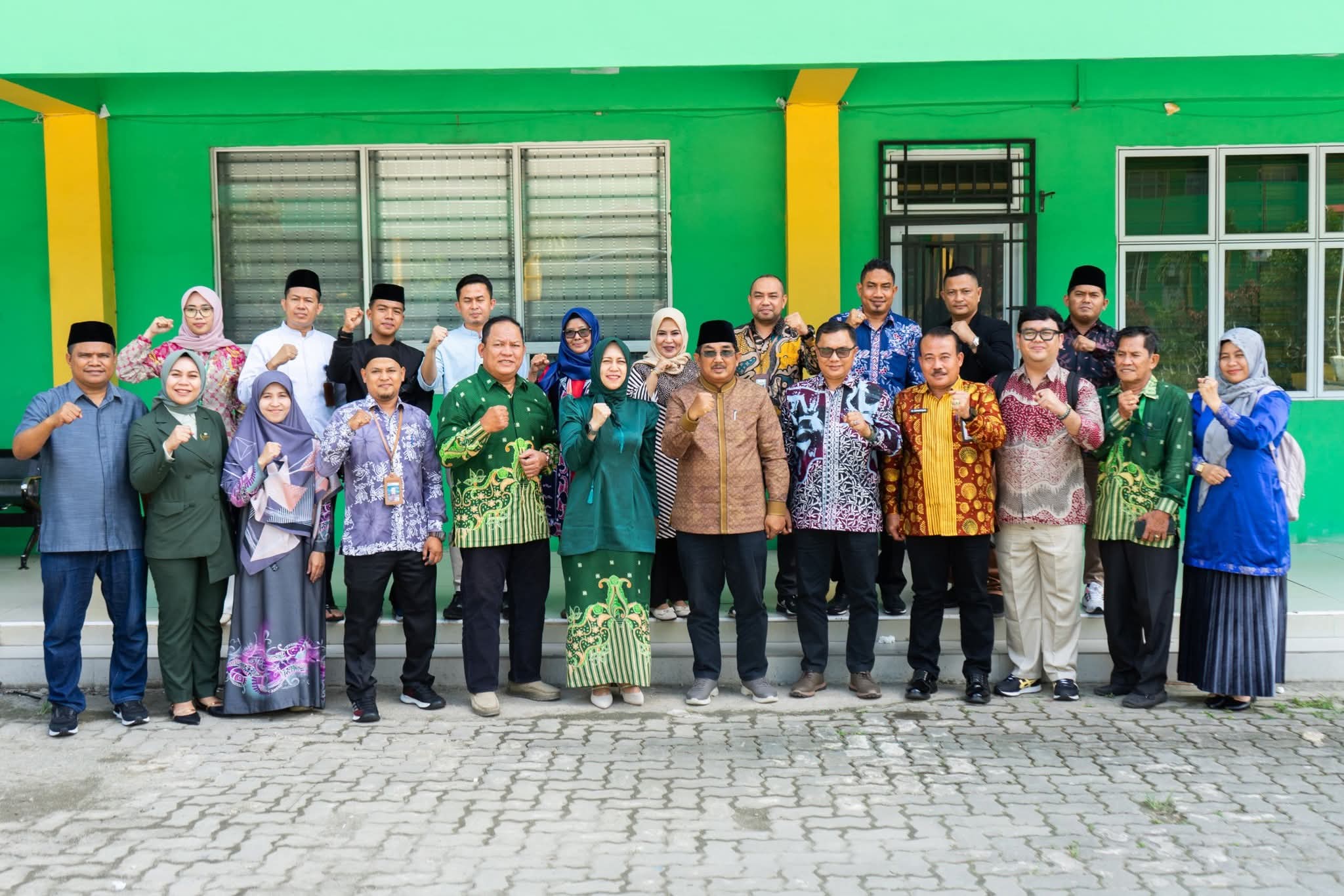 Bupati Jajaki Kerja Sama Pendidikan dengan Universitas Ibnu Sina Batam